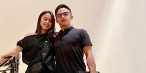 10 Potret Kemesraan Mantan Artis Cilik Nimaz Dewantary dengan Sang Kekasih