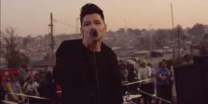 Lirik Lagu Superheroes - The Script