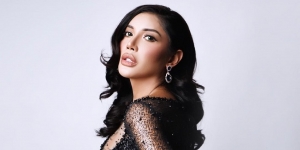 8 Potret Millen Cyrus Gunakan Gaun dan Crown Bak Miss Universe, Dibilang Mirip Ashanty