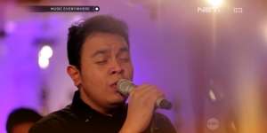 Lirik 1000 Tahun Lamanya - Tulus