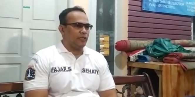 Heboh Masalah Uje Poligami, Adik Almarhum Buka Suara