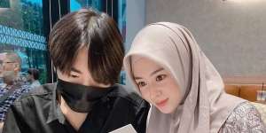10 Potret Ayana Moon dan Adiknya yang Kompak dan Saling Dukung, Sibling Goals Banget