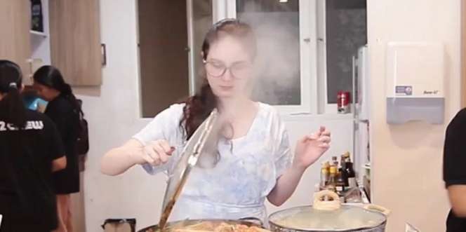 7 Menu Masakan Rumahan Ala Arumi Bachsin, Buat Anak dan Suami Makin Betah di Rumah