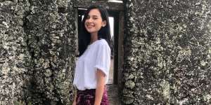 Difotoin Anak Arya Saloka, Penampilan Indah Permatasari Jadi Pro Kontra