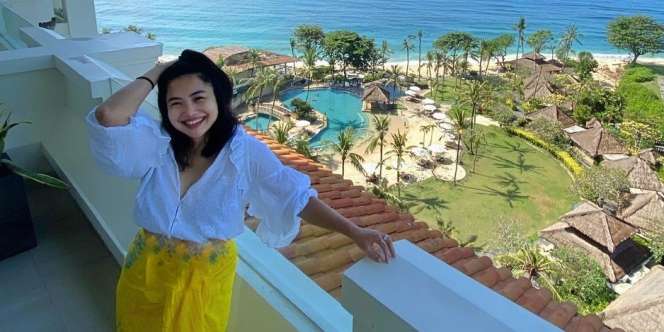 Selamat, Feni Rose Telah Dikaruniai Cucu Pertama di Usia 47 Tahun