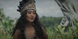 Rilis Proyek 'Wonderland Indonesia' Bareng Alffy Rev, Novia Bachmid Langsung Jadi Trending Topic