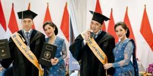 Momen Wisuda Ibas Yudhoyono, Raih Gelar Doktor dengan Predikat Cumlaude IPK Sempurna!