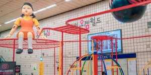 Kece Abis! Stasiun Itaewon di Korea Selatan Ini Mirip Series Squid Game, Lho!