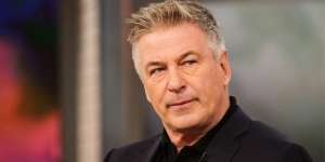 Aktor Hollywood Alec Baldwin Tak Sengaja Tembak Kru Hingga Meninggal Saat Proses Syuting Film