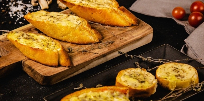 Resep Garlic Bread yang Sedang Viral di TikTok