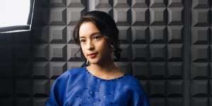 10 Potret Kaneishia, Putri Bungsu Dede Yusuf yang Cantik Banget bak Model