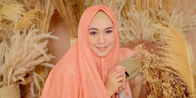 Jelang Pernikahan Ria Ricis, Oki Setiana Dewi Posting Foto dan Caption yang Bikin Air Mata Menetes