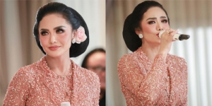 7 Potret Krisdayanti Kenakan Sanggul dan Kebaya, Super Cantik Representasi Perempuan Indonesia