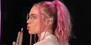 Lirik Lagu Players of Game - Grimes