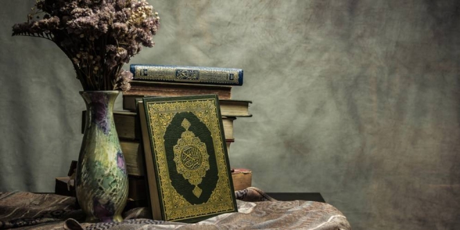 55 Nama Lain Al-Quran Lengkap Beserta Dalil dan Keterangannya