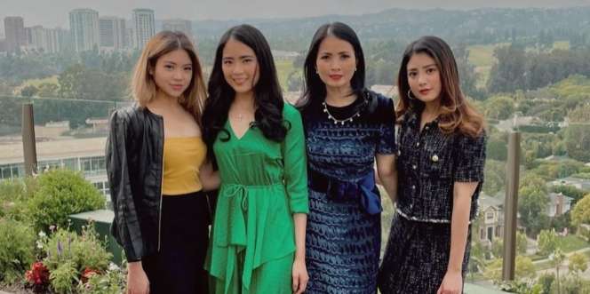 10 Potret Kebersamaan Valencia Tanoesoedibjo bareng Adik dan Kakaknya yang Good Looking Semua!