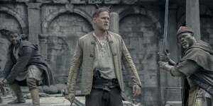 King Arthur: Legend of The Sword, Anak Raja yang Hilang Siap Merebut Tahta