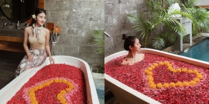 10 Potret Ghea Youbi Staycation di Bali, Foto Berendam di Bathtub Penuh Bunga jadi Sorotan