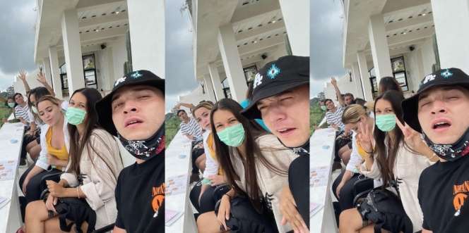Perdana Pajang Kemesraan, Ini 10 Potret Stefan William dan Ria Andrews yang Malah Bikin Ngakak!