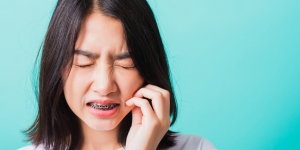 5 Bahaya Pasang Kawat Gigi Abal-abal, Awas Menyesal!