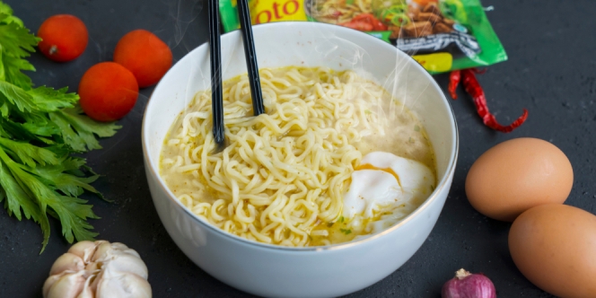 Resep Lengkap Mie Kuah Kimchi untuk Pagi Harimu yang Semakin Berstamina
