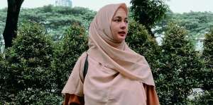 Paula Verhoeven Unggah Foto Berhijab, Netizen Heboh Doakan Cepat Dapat Hidayah