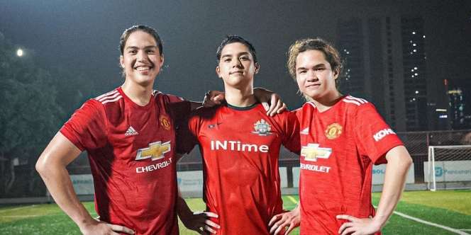 Bak Profesional, Al Ghazali Bagikan Momen Dirinya Bersama El dan Dul yang Sempat Berlatih Sepak Bola di Inggris