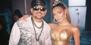 Lirik Lagu How We Do It - Sean Paul ft Pia Mia