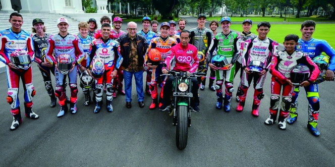 Rider MotoGP Lakukan Parade, Warga Sambut dengan Penuh Sora Sorai: Marquez I Love You!