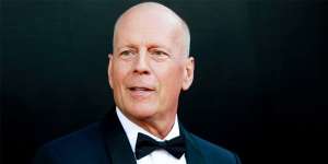 Bruce Willis Mundur dari Dunia Akting Usai Didiagnosis Mengalami Afasia