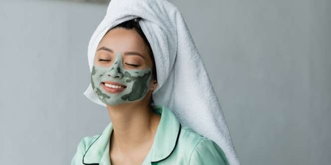 8 Rekomendasi Clay Mask yang Ampuh Mengurangi Komedo, Bikin Kulit Kembali Mulus dan Lembut