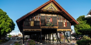 Nama Rumah Adat Aceh dan Makna Arsitekturnya