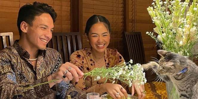 8 Potret Kebersamaan Jefri Nichol dan Rania Yamin, Sosok 'Putri Solo' yang Disebut Dekat dengan Sang Aktor