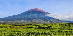 43 Nama Nama Gunung di Pulau Sumatera, Lengkap dengan Tinggi dan Letak Daerahnya