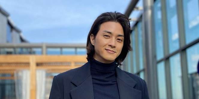 10 Pesona Kim Ji Hoon yang Bikin Kesengsem, Pemeran Denver dari Series Money Heist Korea