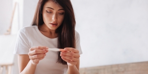 Bukan karena Rusak, Ini Penyebab Testpack Gagal Mendeteksi Kehamilan