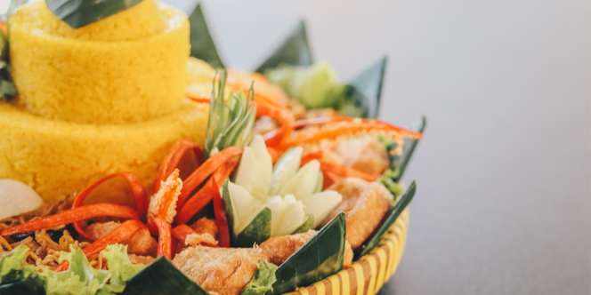 10 Resep Nasi Tumpeng Sederhana yang Cara Membuatnya Mudah dan Praktis