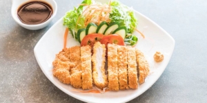 12 Resep dan Cara Membuat Chicken Katsu Sederhana tapi Super Crispy, Auto Bisa Masak! 