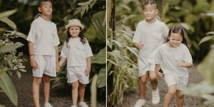 10 Potret Ryshaka dan Sea Dedari Anak Ryan Delon Tampil Kompak Pakai Outfit Putih, Kakak Adik Gemesin Banget!