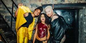 Lirik Lagu Sam Smith, Koffee, Jessie Reyez - Gimme