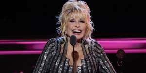 Lirik Lagu Dolly Parton - Don't Make Me Have To Come Down There