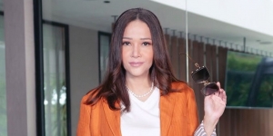 Maia Estianty Posting Foto Jadul, Netizen Salfok dengan Wajah Cantiknya Tanpa Make Up