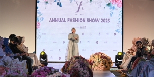 Bertemakan 'Bloom in Fantasy', Yanti Adeni Resmi Gelar Fashion Show Tunggal Perdananya
