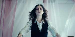 Lirik Lagu Raincatchers - Birdy