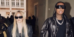 Putus dari Mod Sun, Avril Lavigne Kepergok Bermesraan dengan Rapper Tyga di Paris Fashion Week