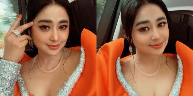 Masih Betah Menjanda, Ini 10 Potret Selfie Dewi Perssik yang Makin Glowing dan Stunning Abis