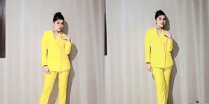Bening Banget! Potret Pedangdut Ayu Ting Ting Tampil Shining Berbalut One Set Outfit Warna Kuning Banjir Pujian Netizen