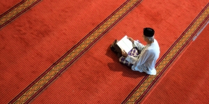 12 Amalan Malam Lailatul Qadar Sesuai Tuntunan Islam