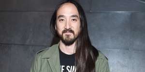 Lirik Lagu Steve Aoki - Older (ft. Jimmie Allen & Dixie D'Amelio)