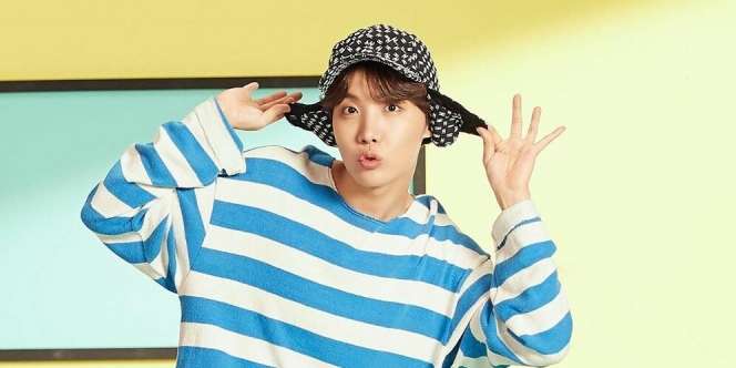 J-Hope BTS Pose Hormat Pakai Seragam Wamil, Sebut Semangat karena Surat dari Penggemar